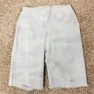 Alo‎ Yoga Camo Biker Shorts Light Grey White High Waist Athletic S